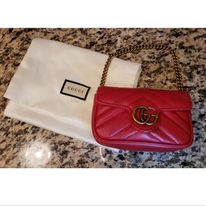gucci coin purse on chain